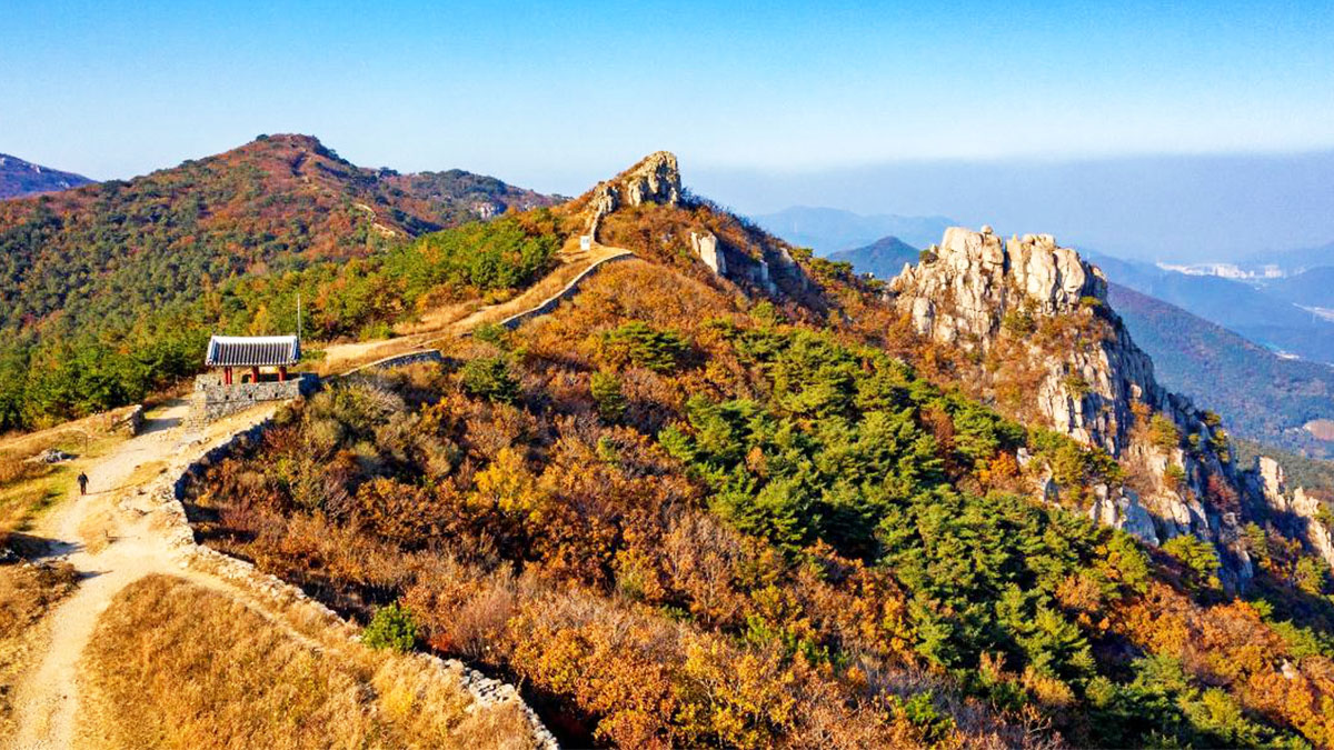금정산국립공원, 국내 최초 도심형 국립공원을 앞둔 부산의 진산