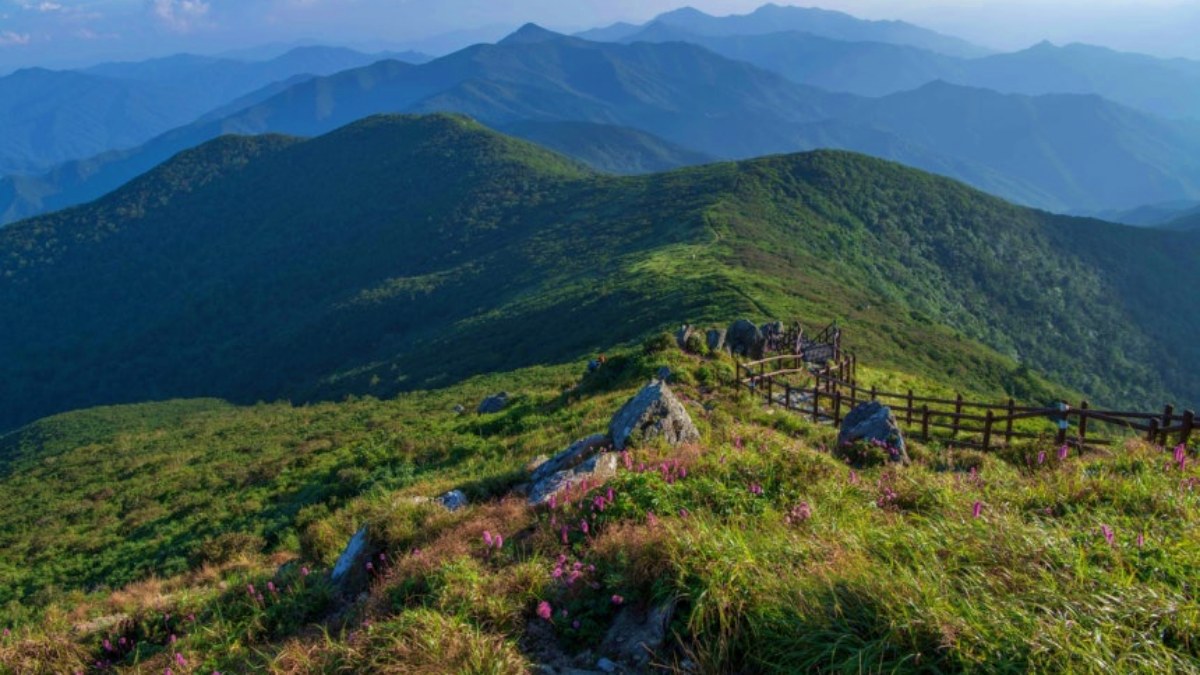 덕유산국립공원 향적봉 전경