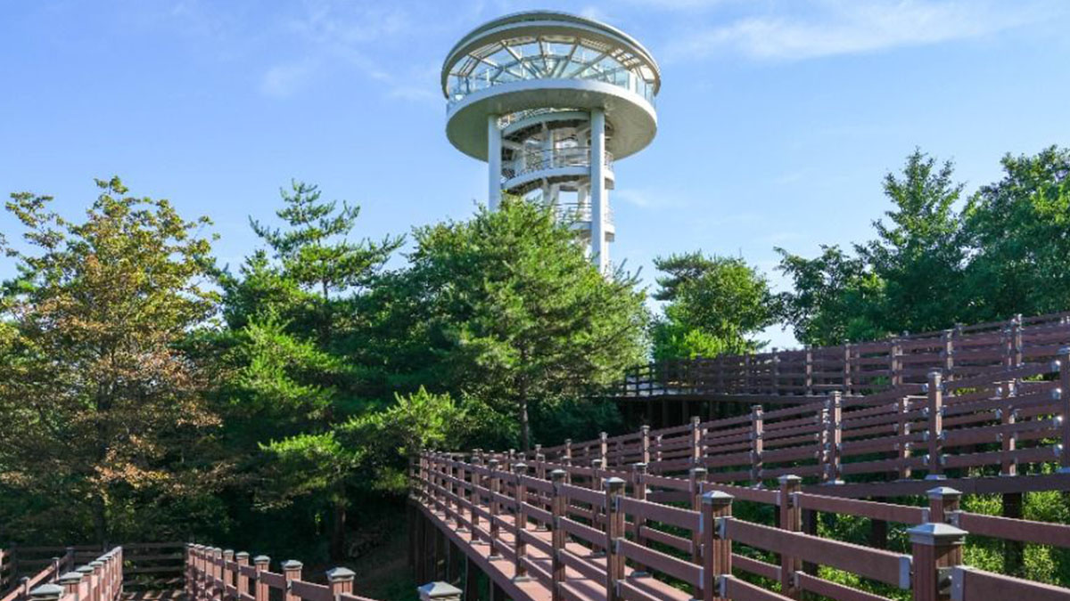 소백산 하늘자락공원 전망대 전경 / 사진=한국관광콘텐츠랩