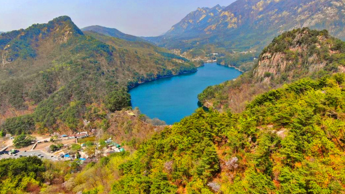 산정호수 전경