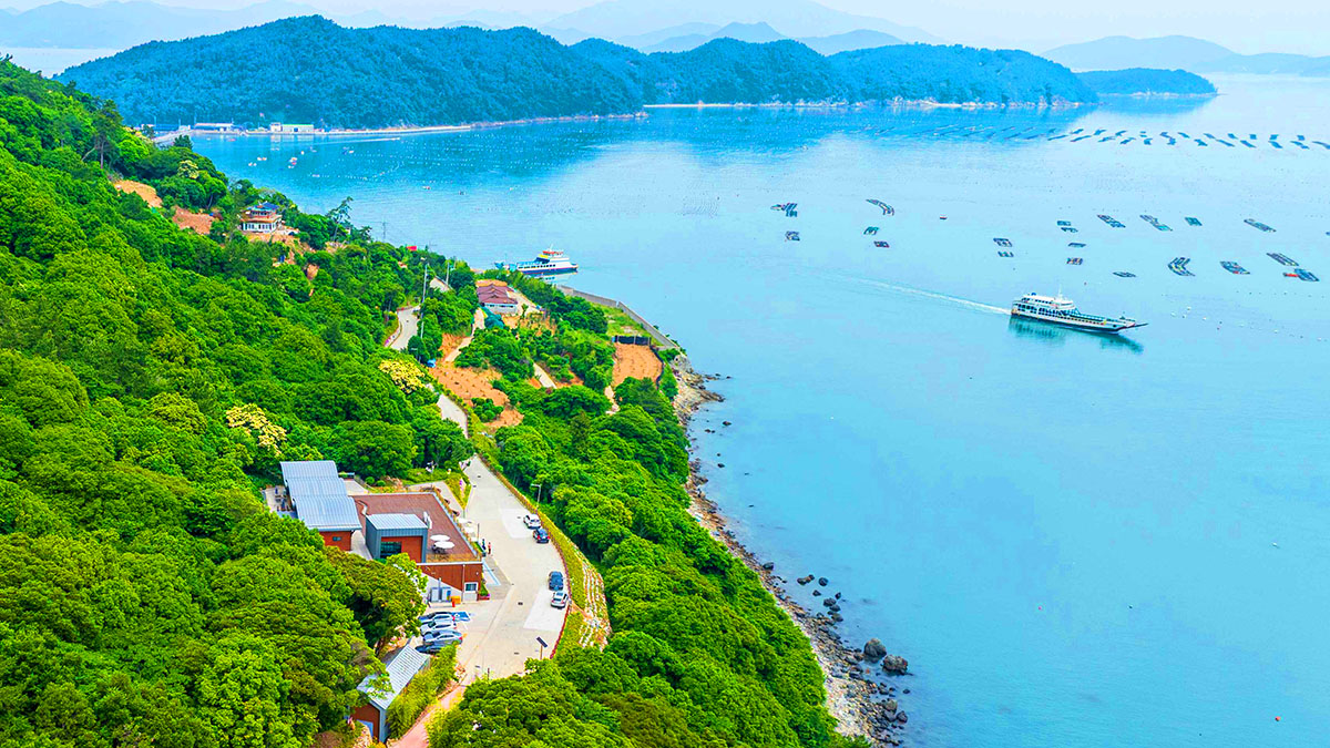 약산 해안치유의숲 해안 풍경