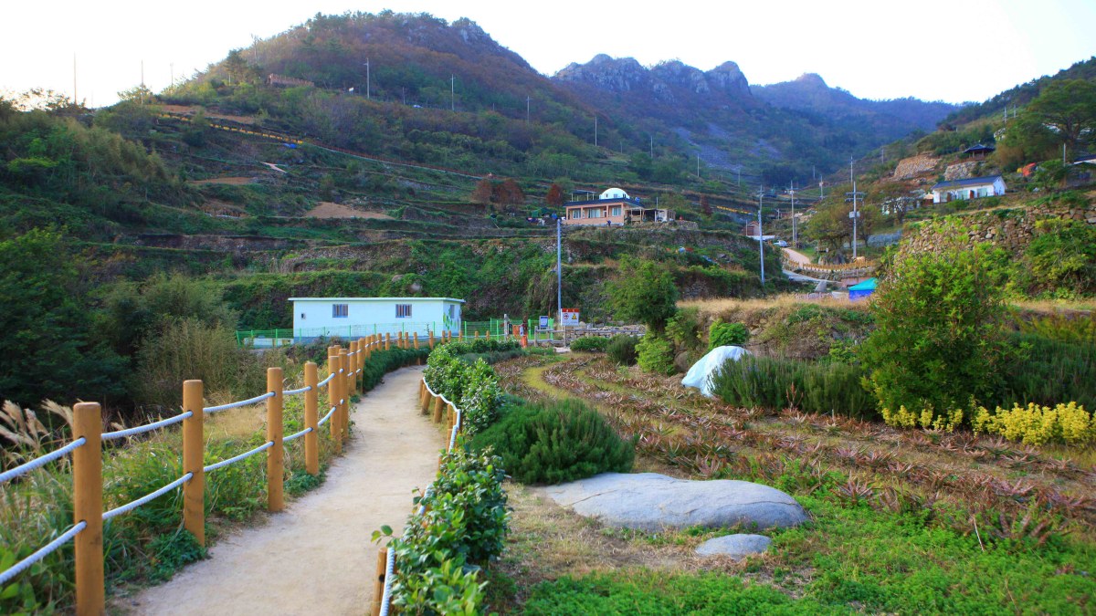 가천 다랭이마을 풍경 / 사진=한국관광공사 김지호