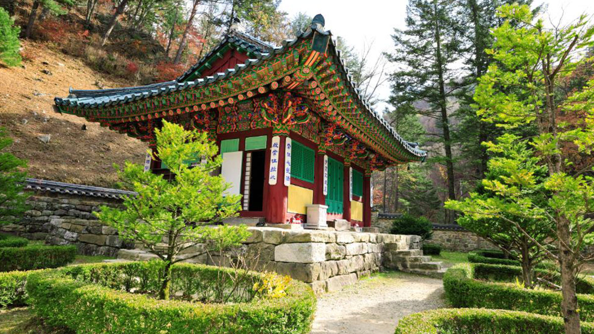 정암사 적멸보궁
