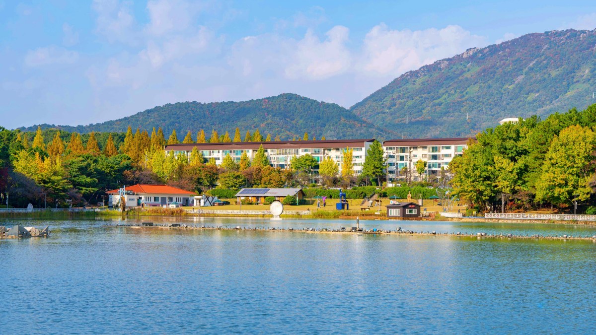 창원 용지호수공원 / 사진=한국관광공사 송희재