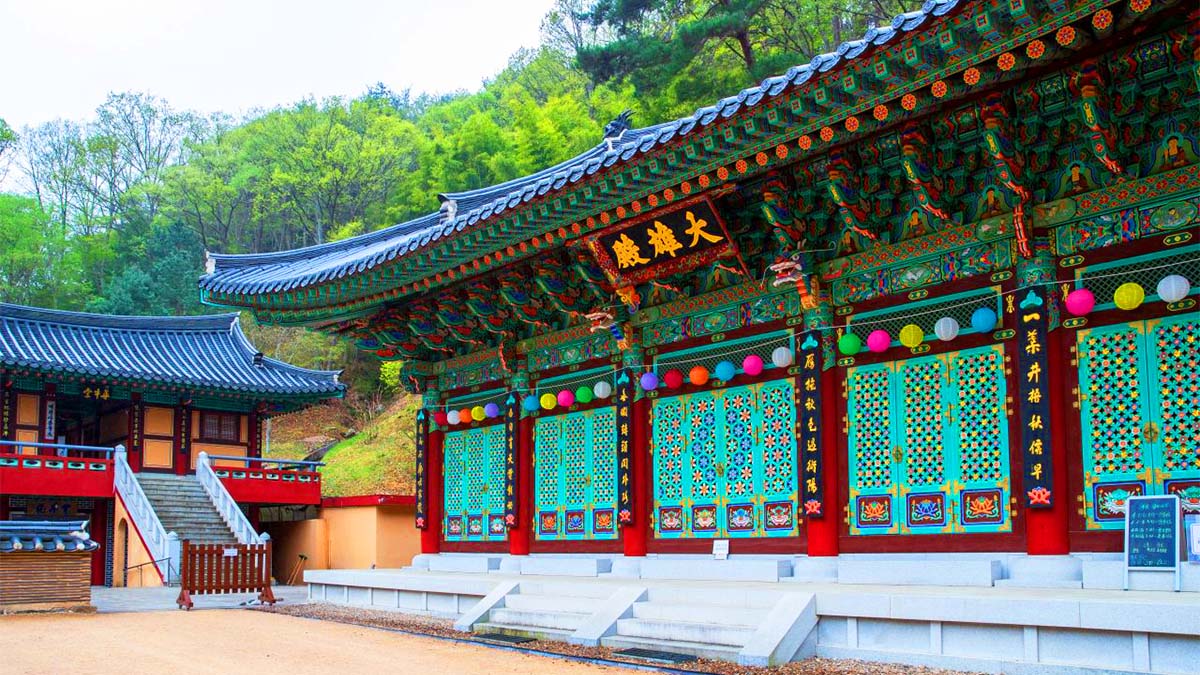 대웅전 풍경