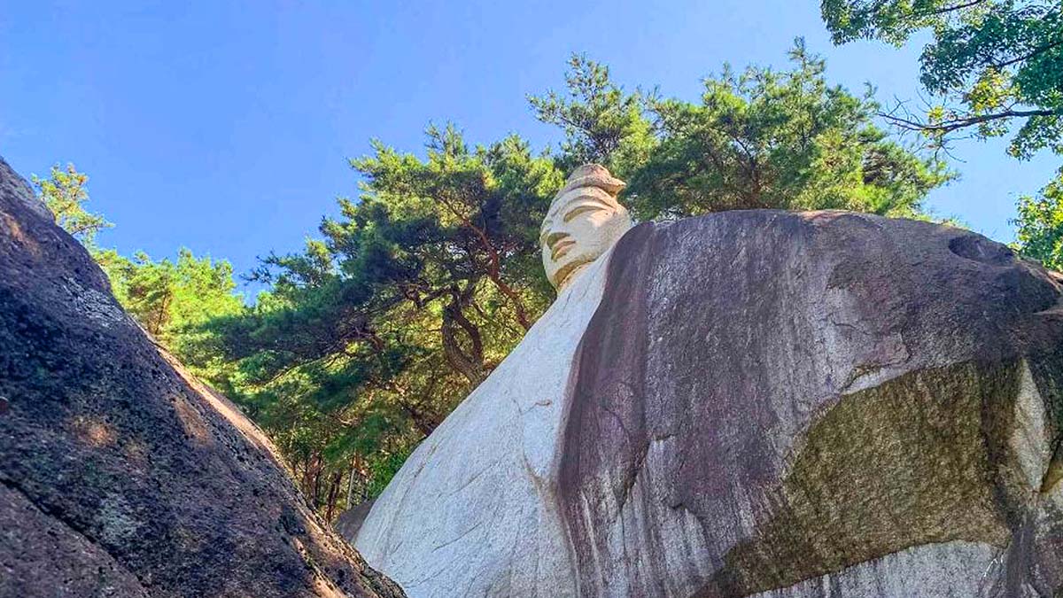 이천동 석불