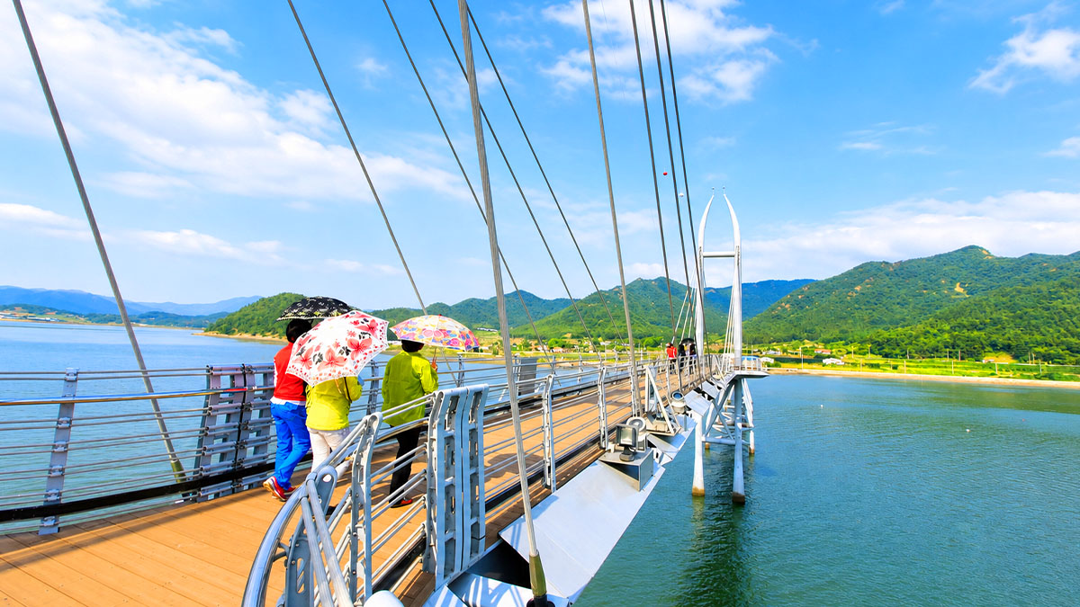 가우도 출렁다리